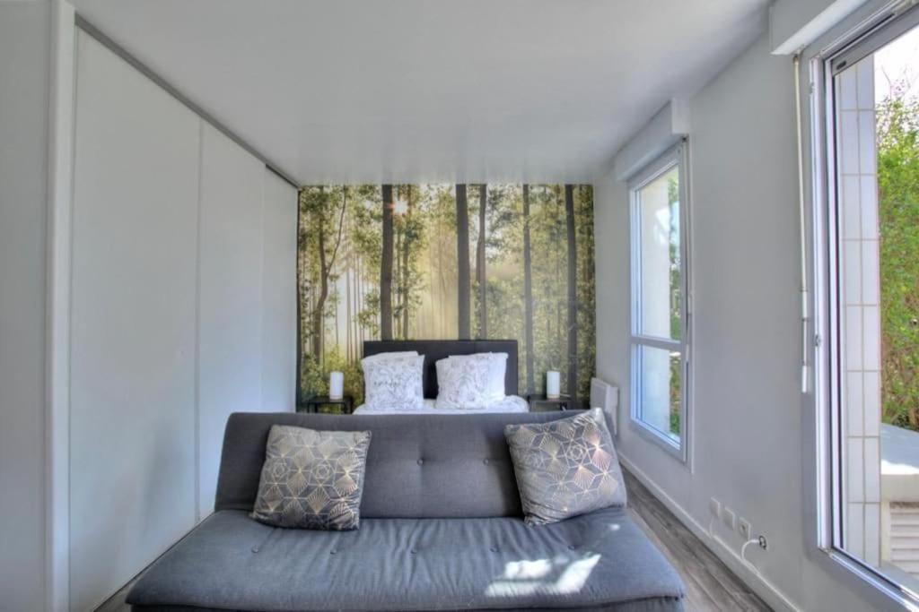Viry-Châtillon Studio Spacieux Avec Terrasse Et Parking מראה חיצוני תמונה